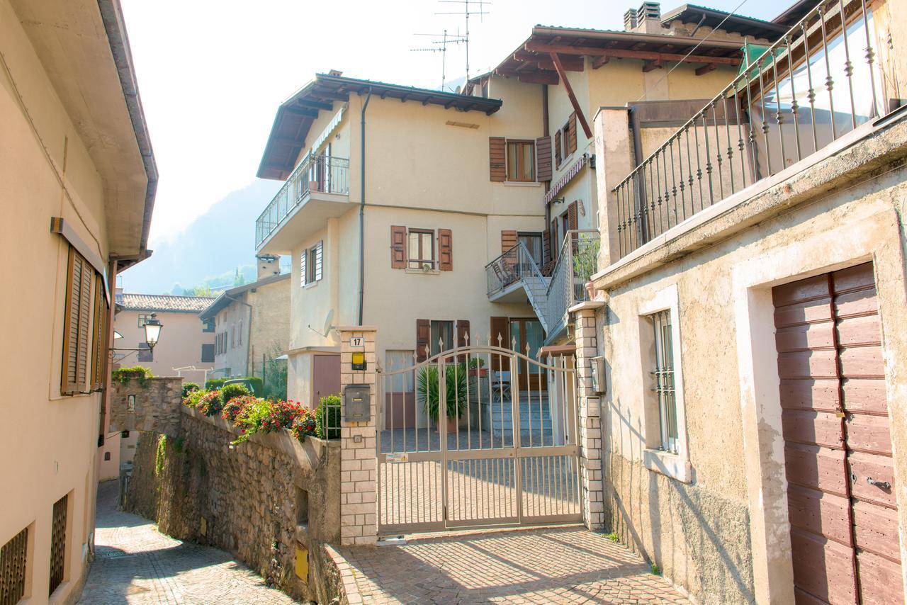 Casa Del Borgo Vesio Apartment Tremosine Exterior photo